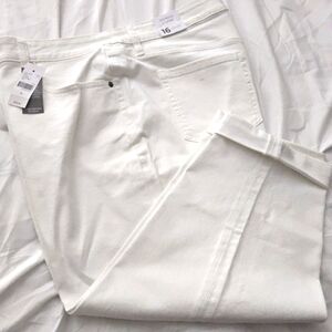 Lane Bryant Cuffed Boyfriend Capris  Classic White Jeans